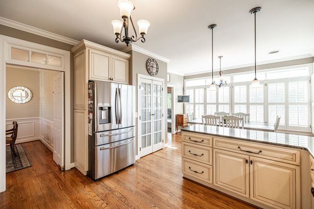 137 Mimosa Dr, Gallatin, TN 37066