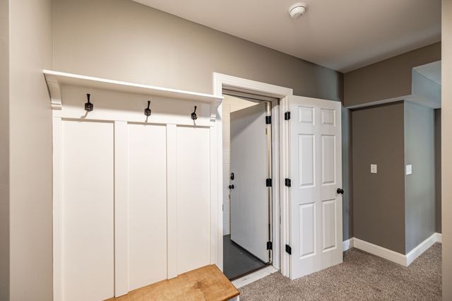 137 Mimosa Dr, Gallatin, TN 37066