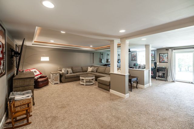 137 Mimosa Dr, Gallatin, TN 37066