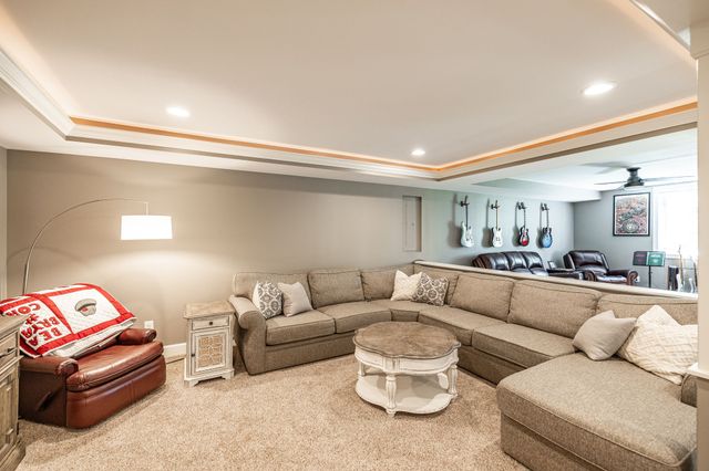 137 Mimosa Dr, Gallatin, TN 37066