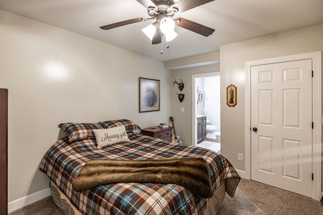 137 Mimosa Dr, Gallatin, TN 37066