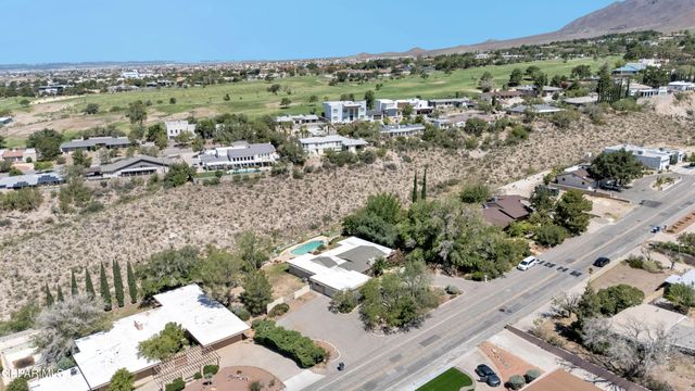 913 THUNDERBIRD Drive, El Paso, TX 79912