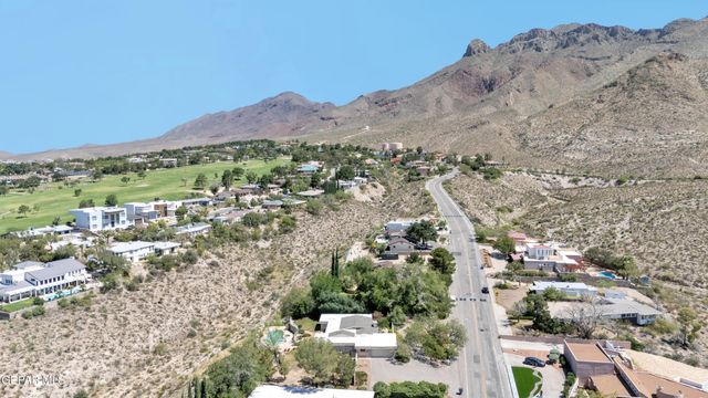 913 THUNDERBIRD Drive, El Paso, TX 79912