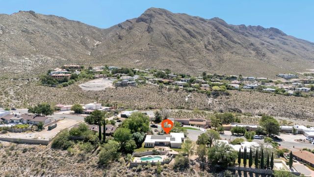 913 THUNDERBIRD Drive, El Paso, TX 79912