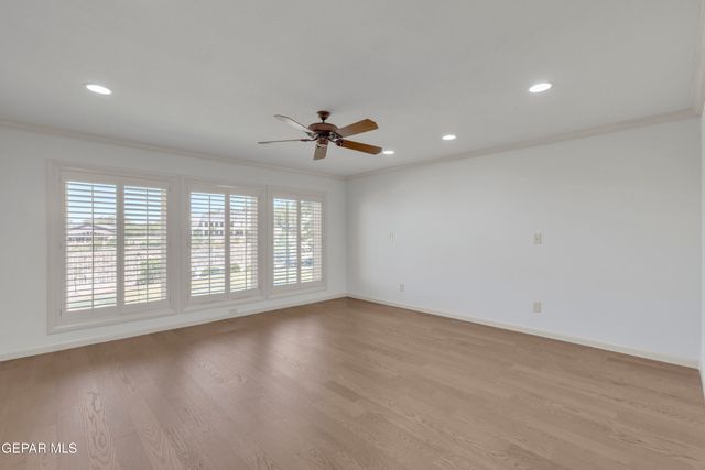 913 THUNDERBIRD Drive, El Paso, TX 79912