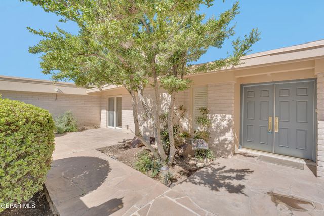 913 THUNDERBIRD Drive, El Paso, TX 79912