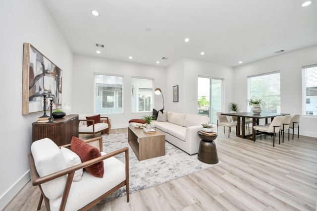7729 Hammerly Boulevard, Houston, TX 77055