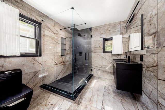 11 Norden, Staten Island, NY 10304