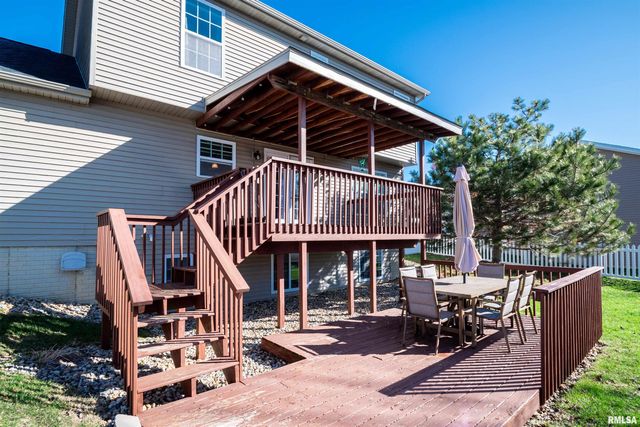 504 NEWCASTLE Drive, Mackinaw, IL 61755