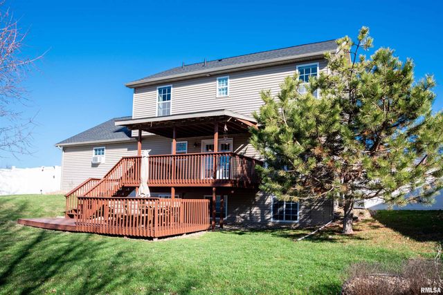 504 NEWCASTLE Drive, Mackinaw, IL 61755