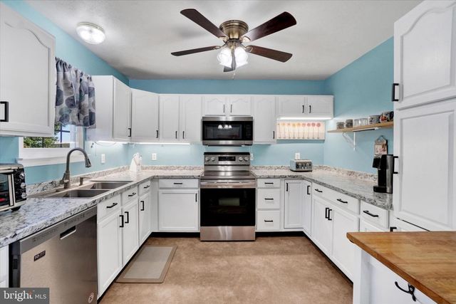 11938 MOUNT OLIVET RD, Felton, PA 17322