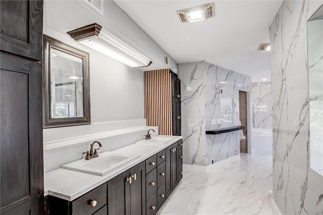 401 E 36th Street, Kansas City, MO 64109