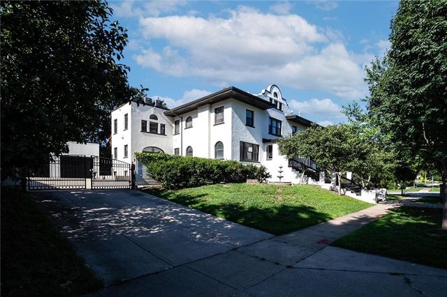 401 E 36th Street, Kansas City, MO 64109