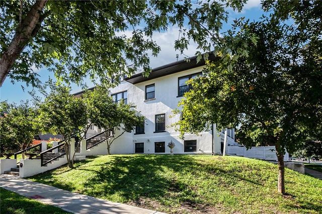 401 E 36th Street, Kansas City, MO 64109