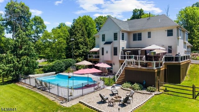 14 Hawk Dr, Raritan Twp., NJ 08551