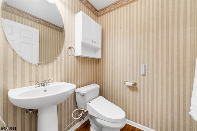 14 Hawk Dr, Raritan Twp., NJ 08551