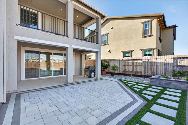 3316 Parasol Ct, Folsom, CA 95630