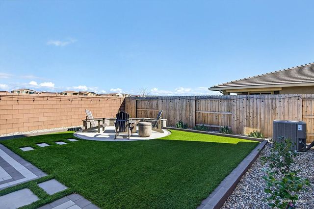 3316 Parasol Ct, Folsom, CA 95630