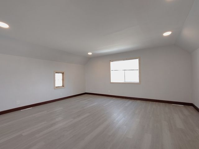 8806 Trask Bridge Road, Rockford, IL 61101