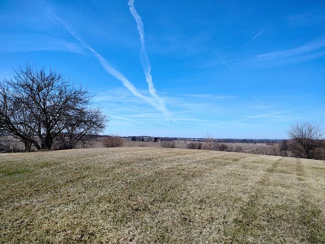 8806 Trask Bridge Road, Rockford, IL 61101