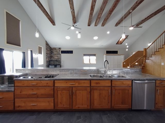 8806 Trask Bridge Road, Rockford, IL 61101