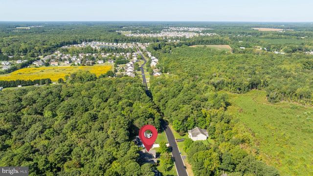 30 AINTREE DR, Lewes, DE 19958