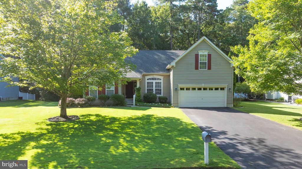 30 AINTREE DR, Lewes, DE 19958