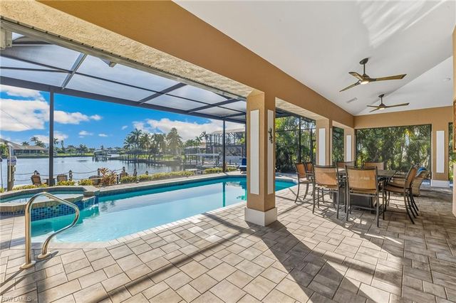 2602 Cape Coral PKWY W, Cape Coral, FL 33914