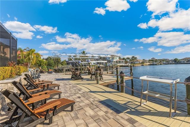 2602 Cape Coral PKWY W, Cape Coral, FL 33914