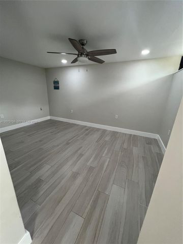 15012 Royal Palm Avenue 15012, Miami Lakes, FL 33014