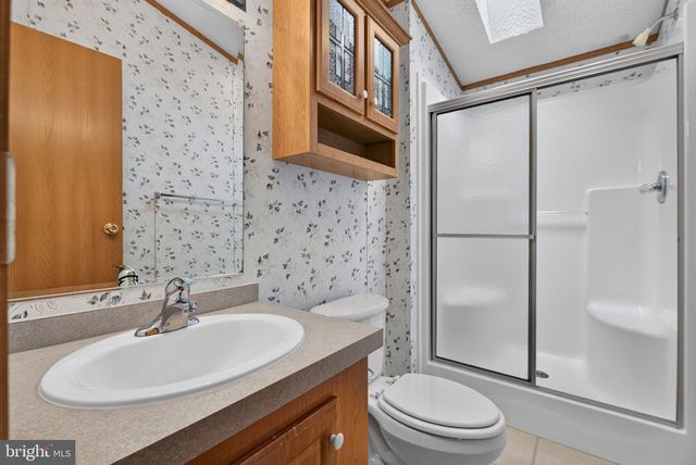 14 E LOCUST ST, Talmage, PA 17580