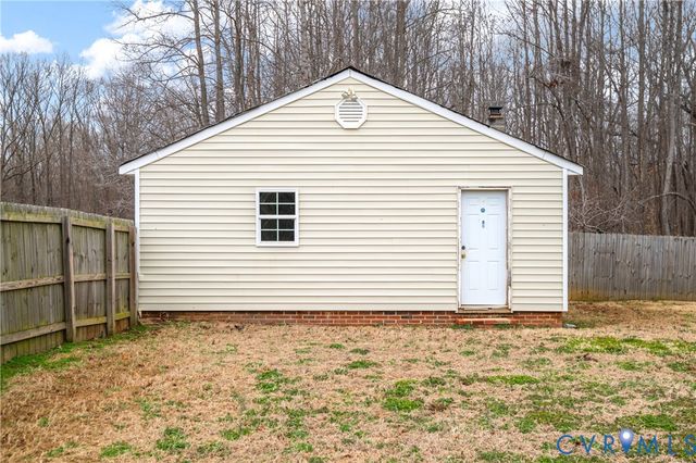 1863 Mill Quarter Rd, Powhatan, VA 23139