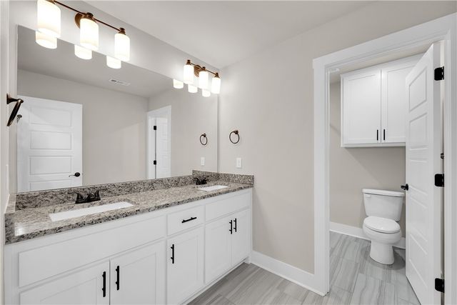 6 Burwell Drive, Bella Vista, AR 72714