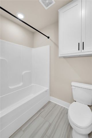 6 Burwell Drive, Bella Vista, AR 72714