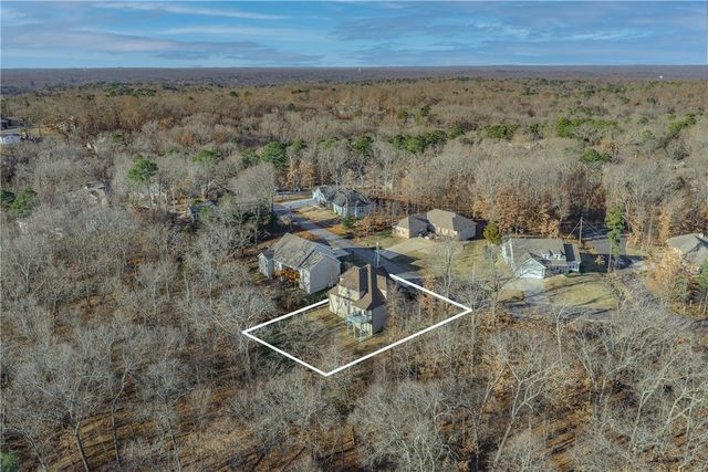 6 Burwell Drive, Bella Vista, AR 72714