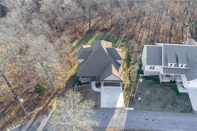 6 Burwell Drive, Bella Vista, AR 72714