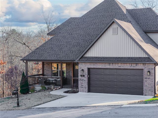 6 Burwell Drive, Bella Vista, AR 72714