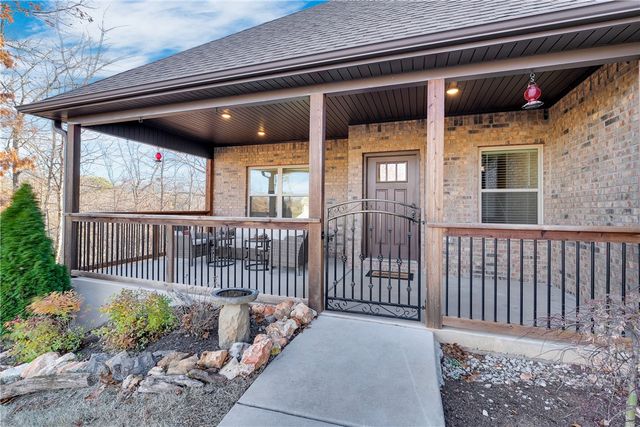 6 Burwell Drive, Bella Vista, AR 72714