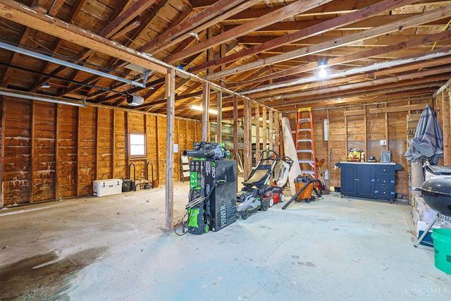 8340 Maineville Road, Hamilton Twp, OH 45039