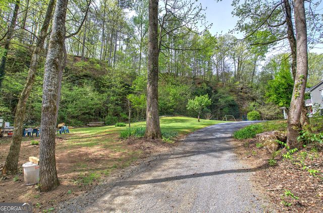 613 Hall Station Road, Kingston, GA 30145