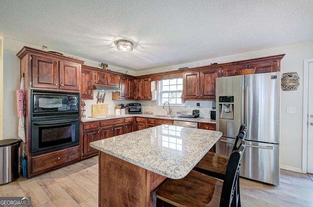 613 Hall Station Road, Kingston, GA 30145