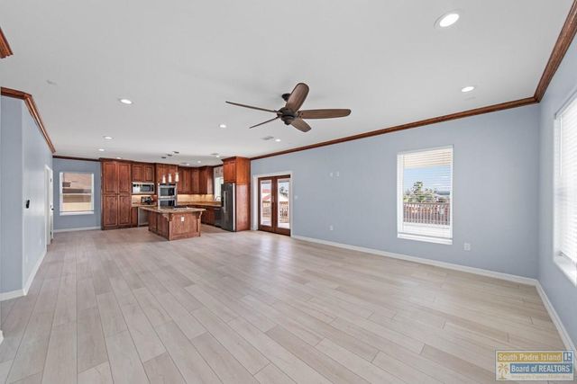 1013 Tarpon Ave, Port Isabel, TX 78578