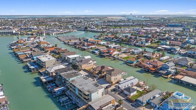 1013 Tarpon Ave, Port Isabel, TX 78578