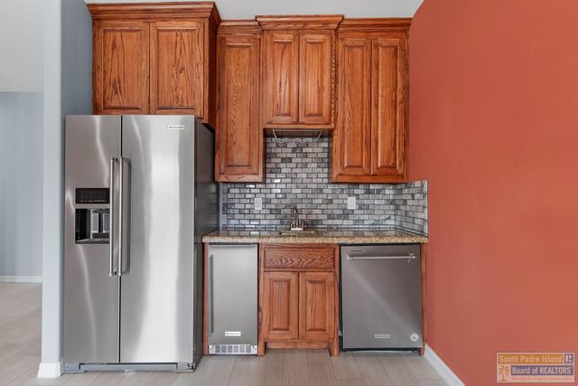 1013 Tarpon Ave, Port Isabel, TX 78578