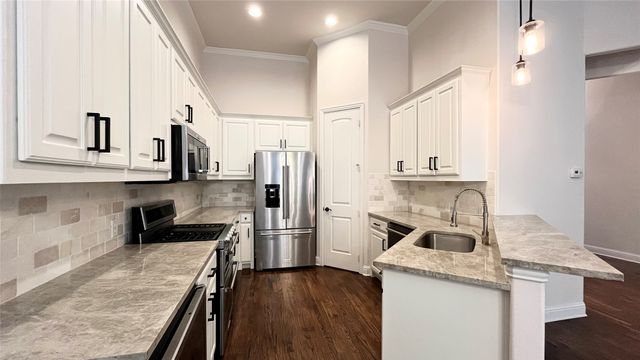 2209 Kirby Street, Dallas, TX 75204