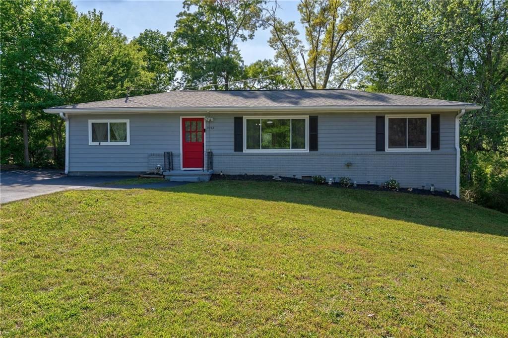 3092 Biggern Avenue SE, Smyrna, GA 30082