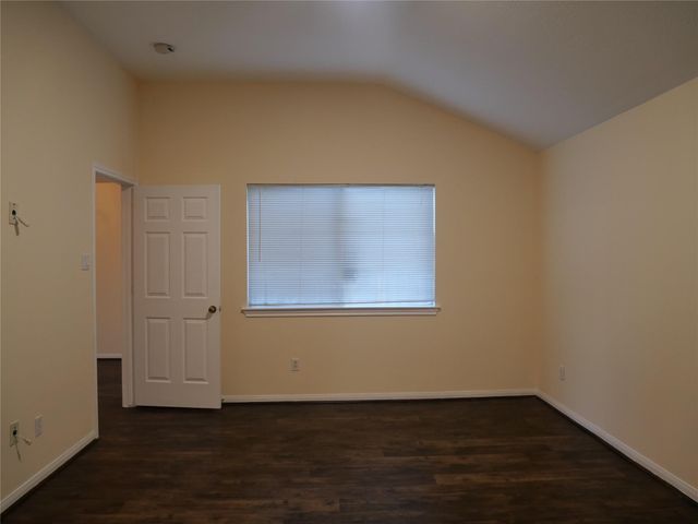 2311 Flint Brook Court, Fresno, TX 77545