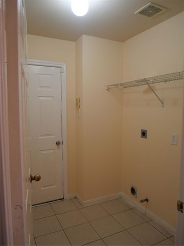 2311 Flint Brook Court, Fresno, TX 77545