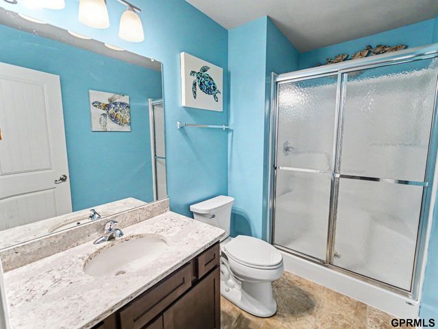 7006 N 143 Circle, Omaha, NE 68142