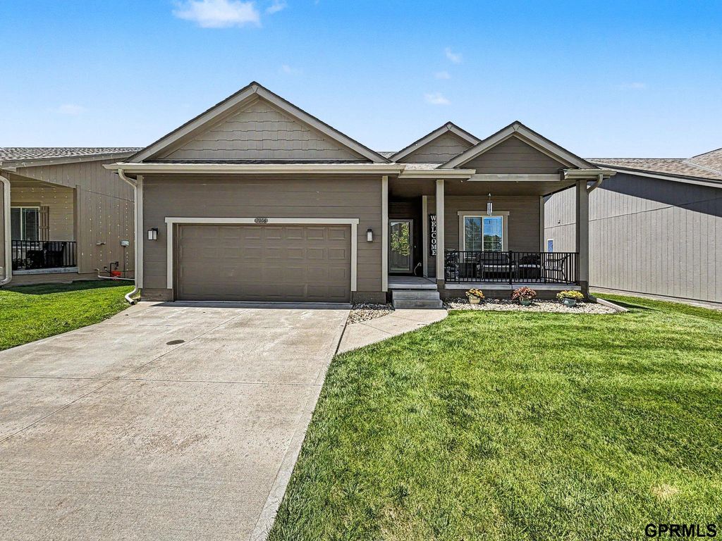 7006 N 143 Circle, Omaha, NE 68142